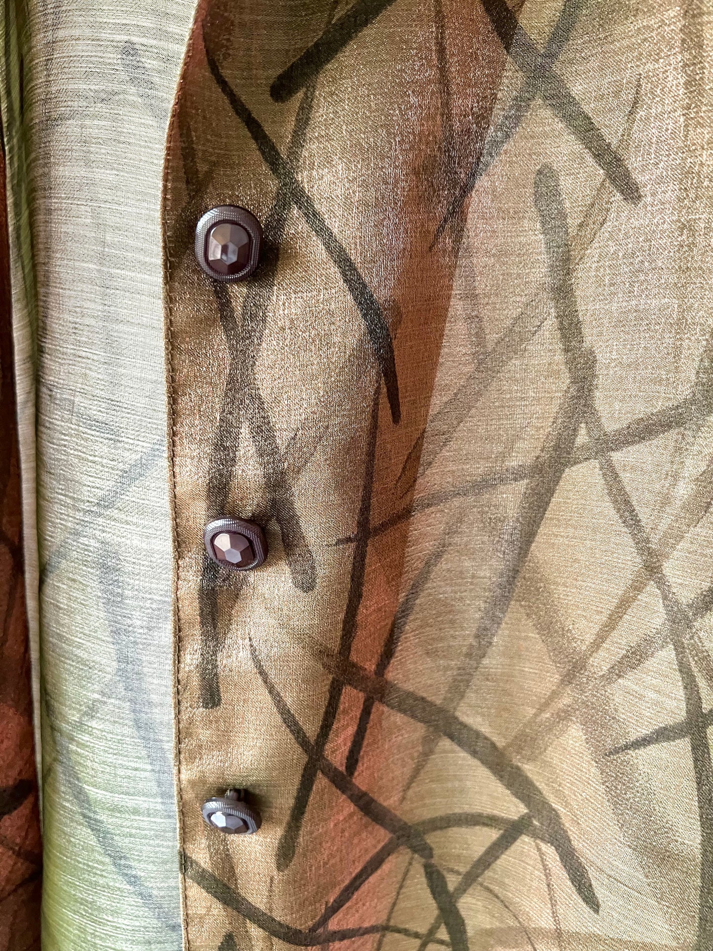 Chemise vintage kaki à motif irisé