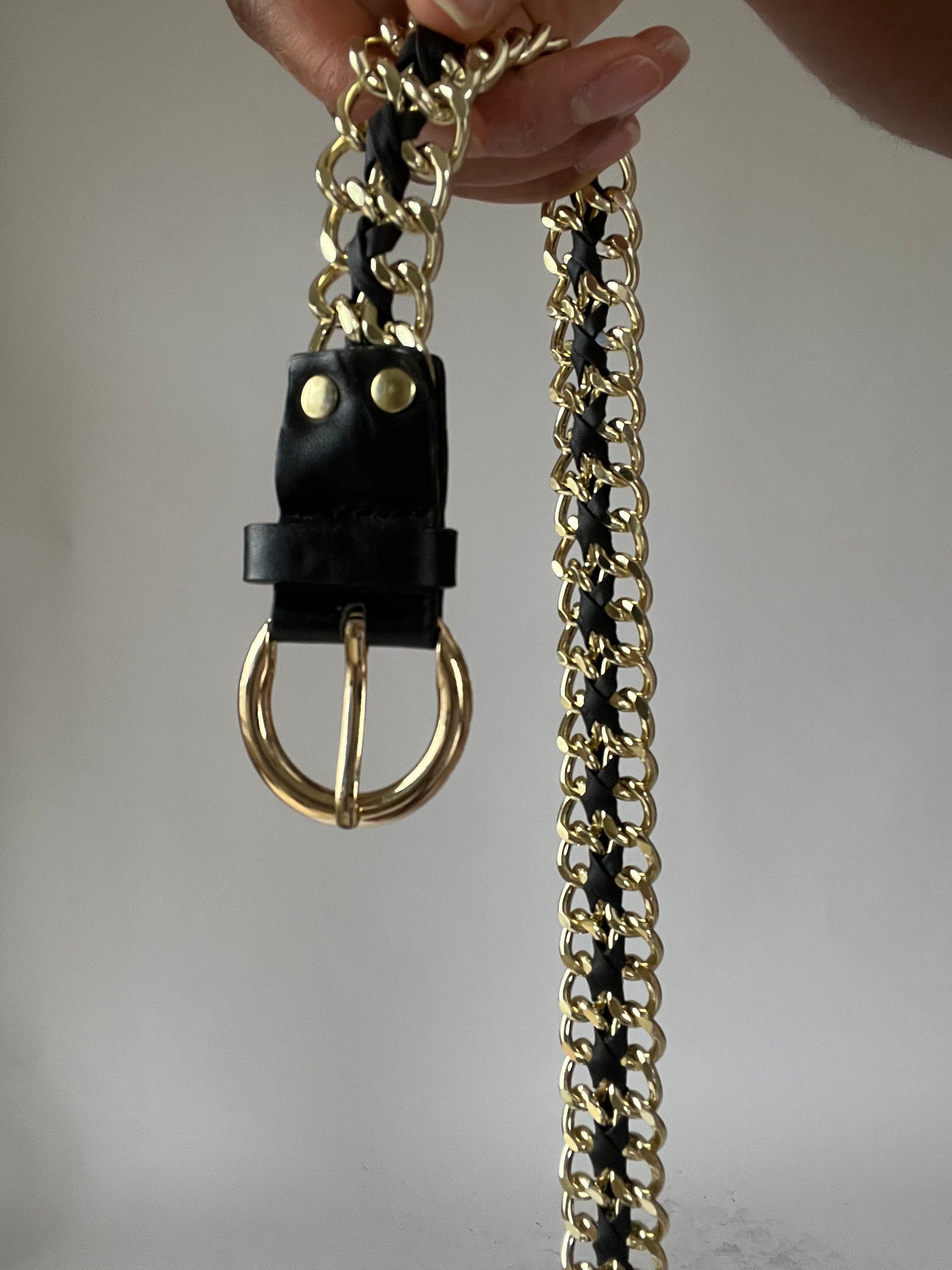 Ceinture vintage noir et dorée