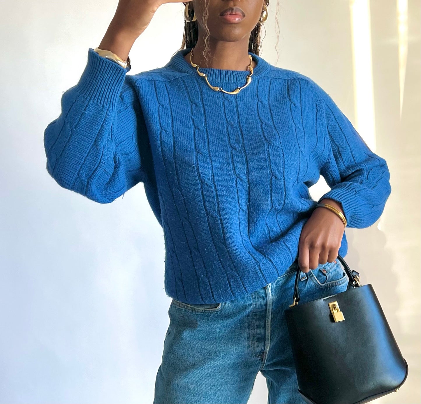 Pull vintage bleu