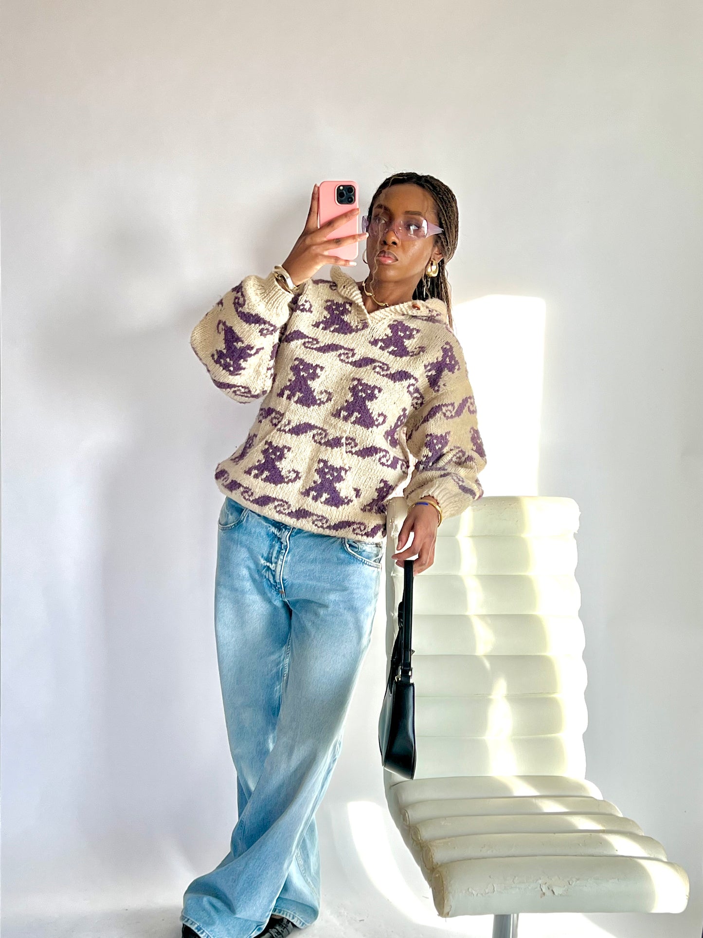 Pull en laine épaisse avec capuche et motif