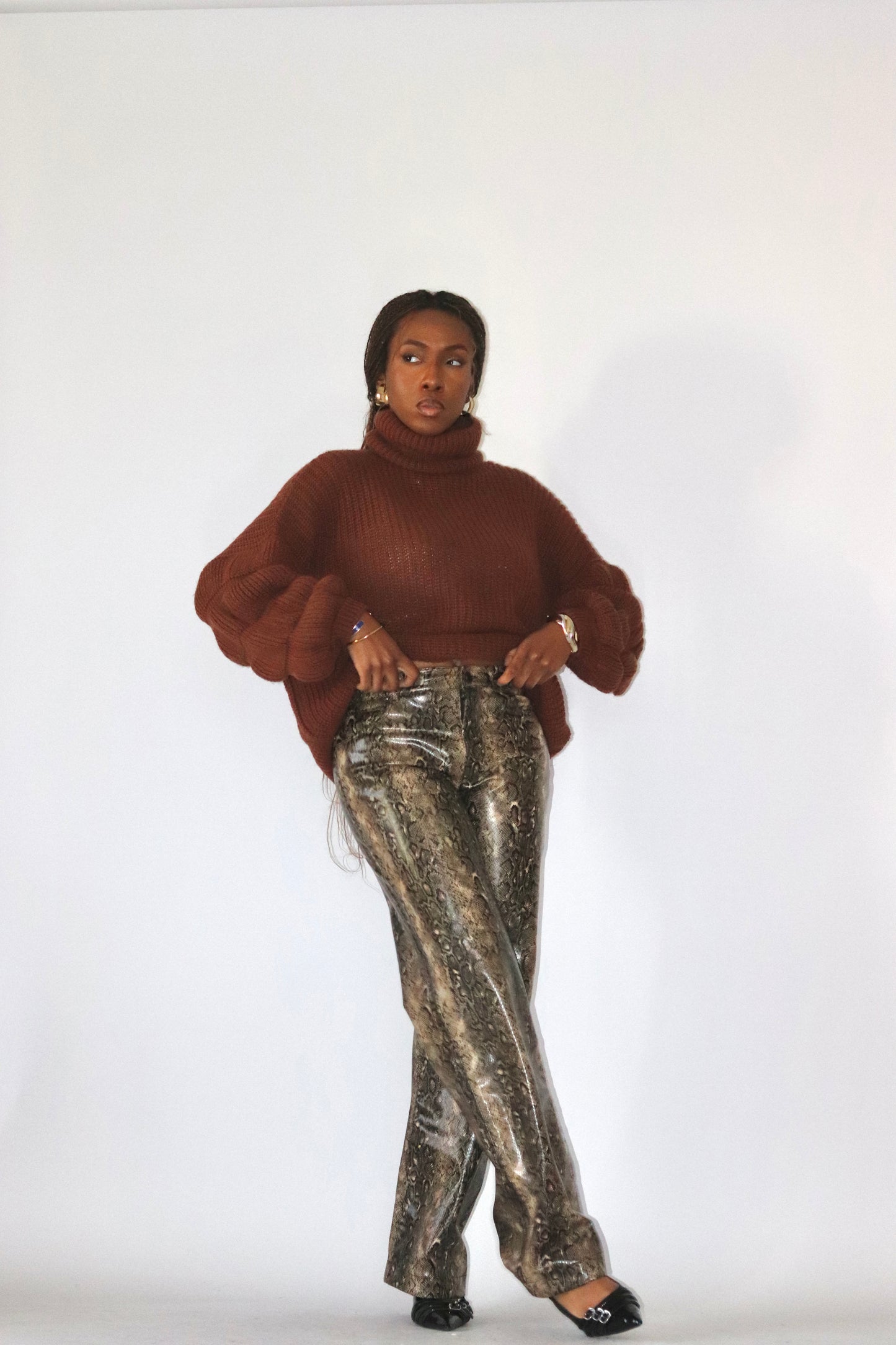 Pull col roulé oversize marron