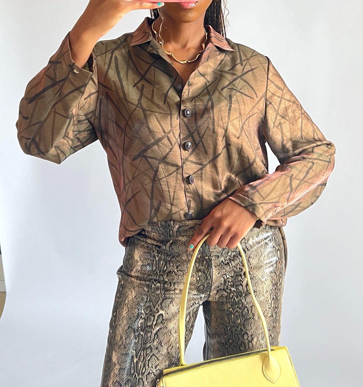 Chemise vintage kaki à motif irisé
