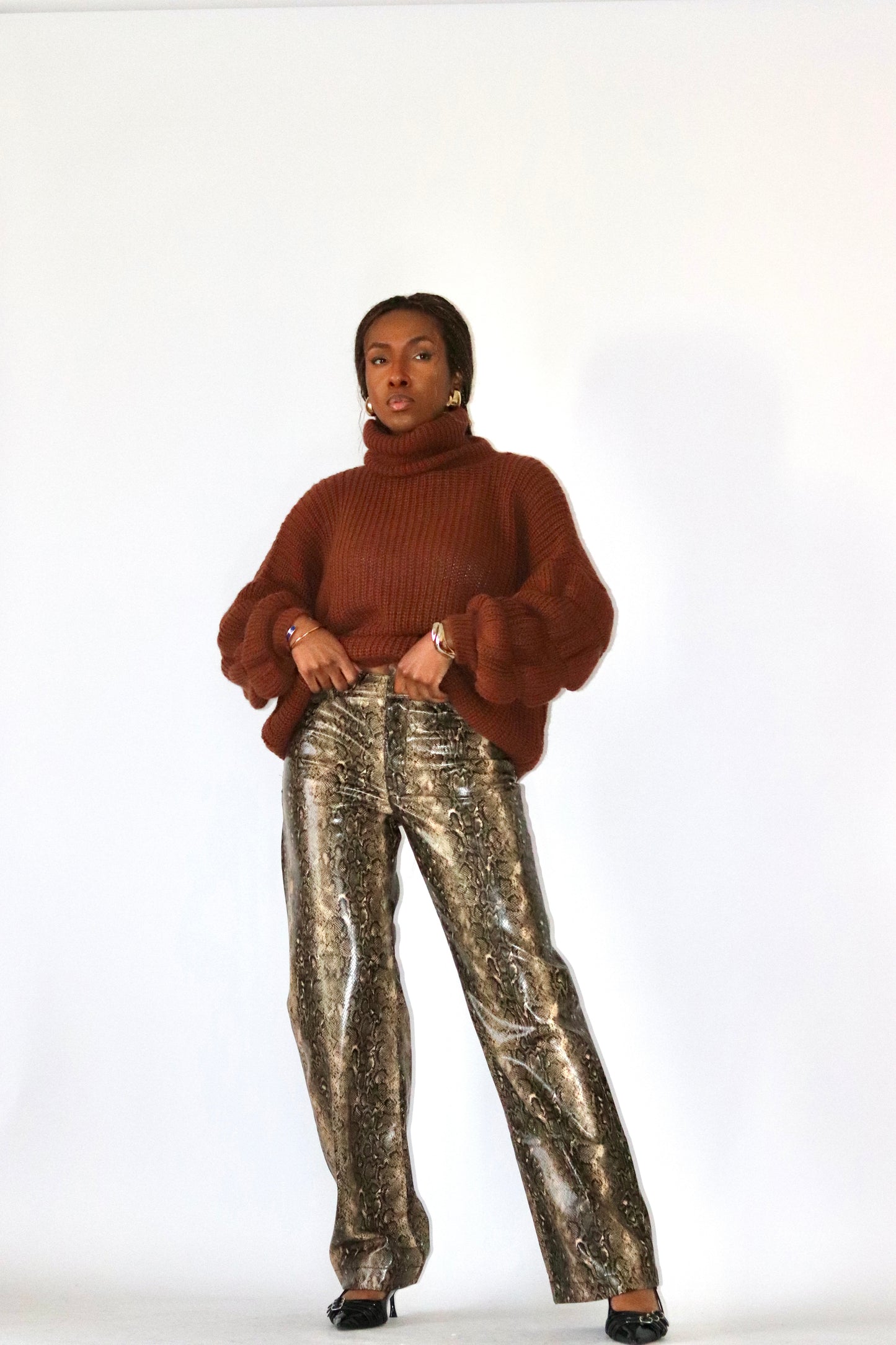 Pull col roulé oversize marron